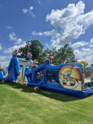 IMG 5836 1763931905 Minion's Despicable Me Obstacle Course