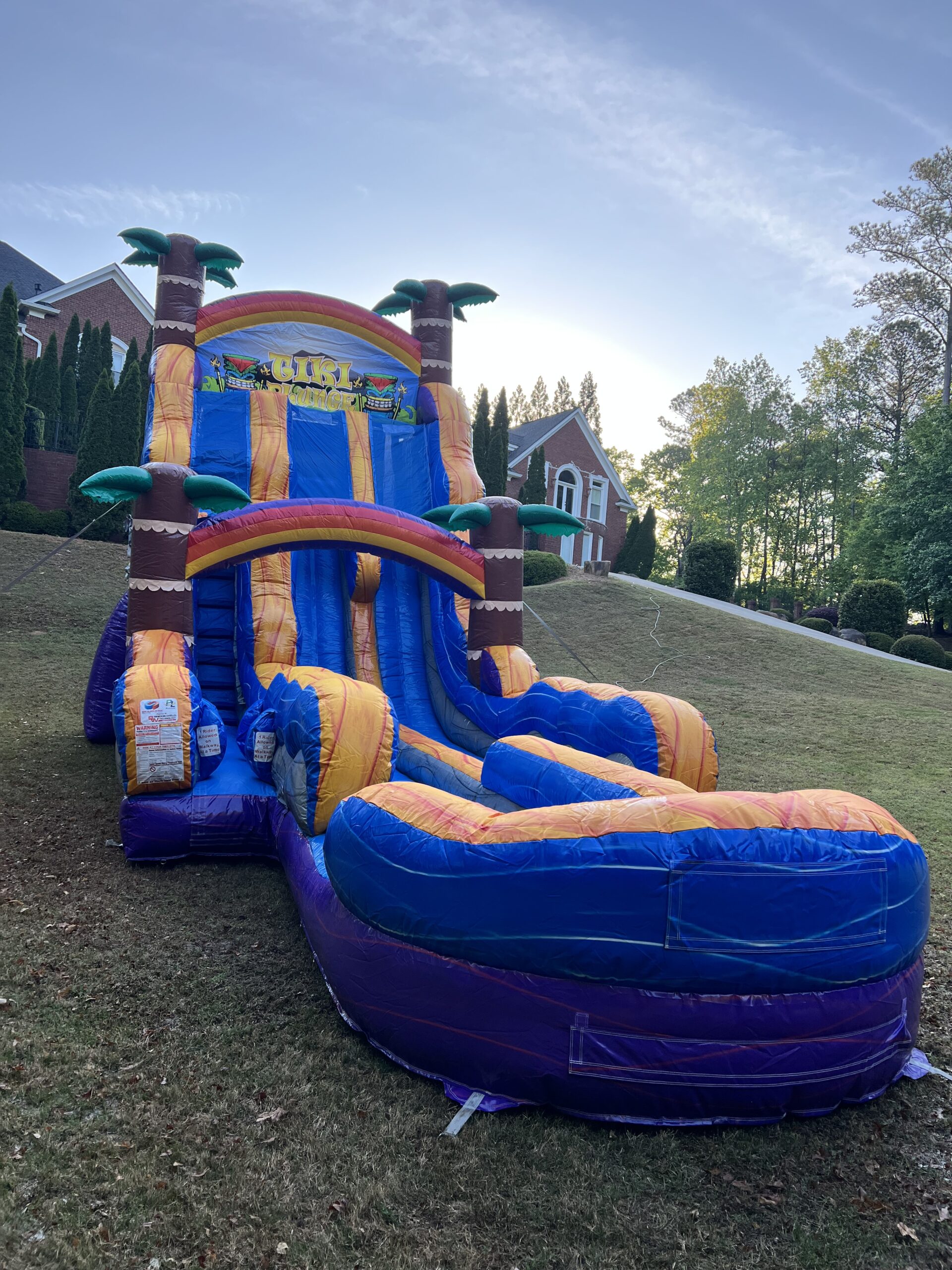 22' Tiki Plunge Dual water slide rental Dallas GA